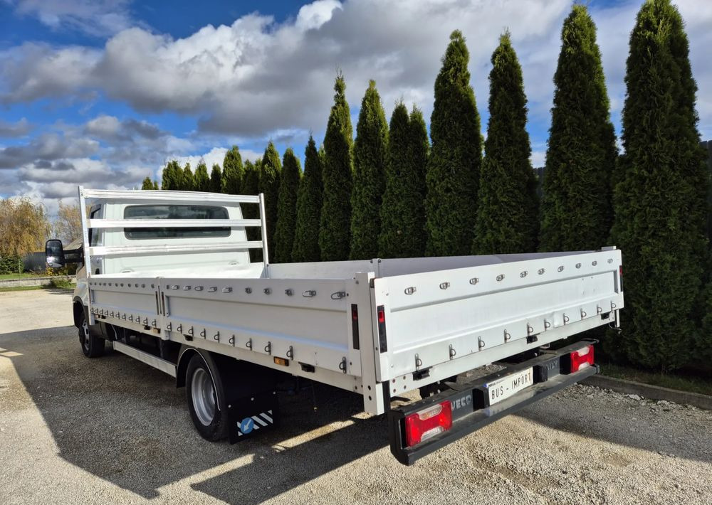 Iveco 35C15 3.0 - Xe tải nhỏ phẳng: hình 3 Iveco 35C15 3.0 - Xe tải nhỏ phẳng: hình 3