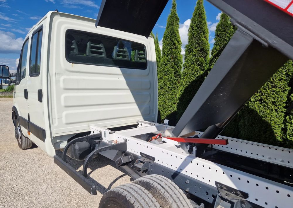Iveco 35c15 - Xe ben nhỏ: hình 4 Iveco 35c15 - Xe ben nhỏ: hình 4
