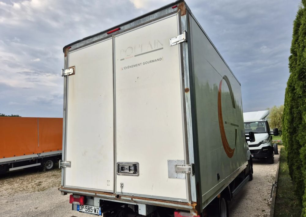 Kontener 8 palet 2016 rok, Iveco, Mastr, Sprinter, Ducato, Regulowana podramówka, stan bdb - Hộp hoán đổi thân: hình 4 Kontener 8 palet 2016 rok, Iveco, Mastr, Sprinter, Ducato, Regulowana podramówka, stan bdb - Hộp hoán đổi thân: hình 4