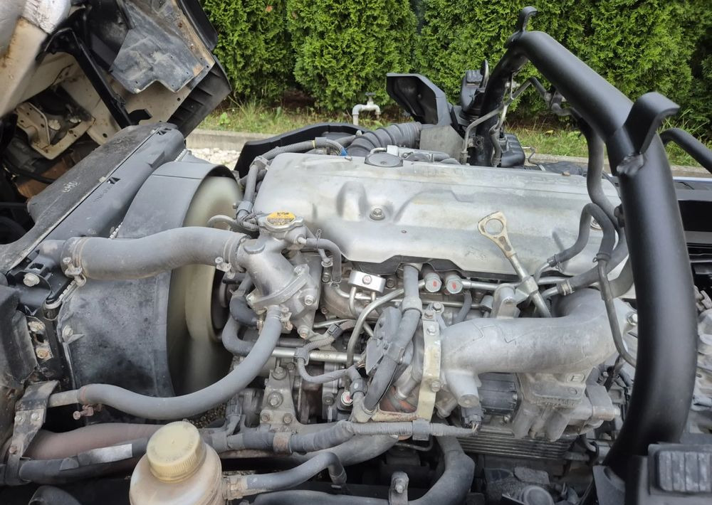 Xe ben nhỏ Mitsubishi CANTER 3.0 3c13: hình 12 Xe ben nhỏ Mitsubishi CANTER 3.0 3c13: hình 12