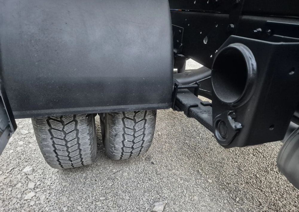 Xe ben nhỏ Mitsubishi CANTER 3.0 3c13: hình 17 Xe ben nhỏ Mitsubishi CANTER 3.0 3c13: hình 17