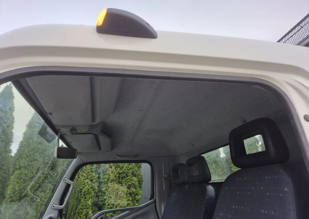 Xe ben nhỏ Mitsubishi CANTER 3.0 3c13: hình 10 Xe ben nhỏ Mitsubishi CANTER 3.0 3c13: hình 10