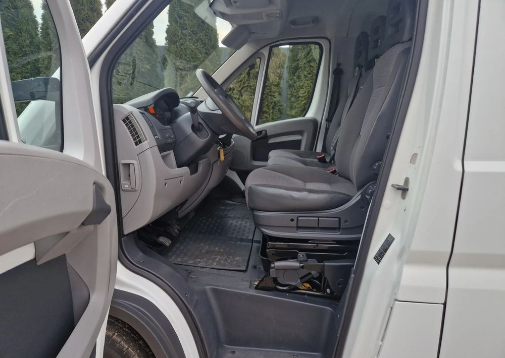 Peugeot Boxer 3.0 160KM Brygadówka - Xe tải van: hình 5 Peugeot Boxer 3.0 160KM Brygadówka - Xe tải van: hình 5