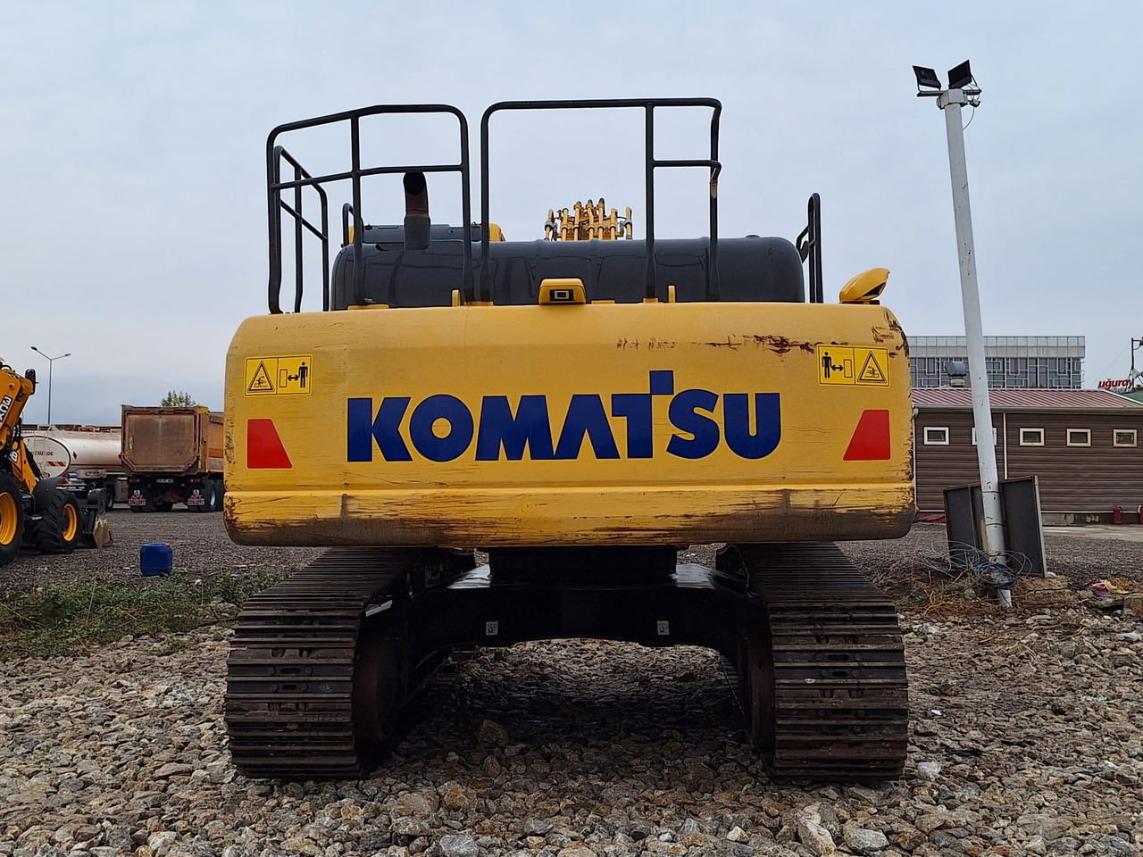 KOMATSU PC 350 LC - 8MO - Máy xúc bánh xích: hình 4 KOMATSU PC 350 LC - 8MO - Máy xúc bánh xích: hình 4