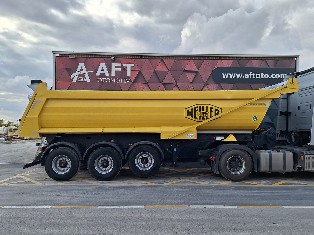 MEILLER - Sơ mi rơ moóc ben: hình 4 MEILLER - Sơ mi rơ moóc ben: hình 4