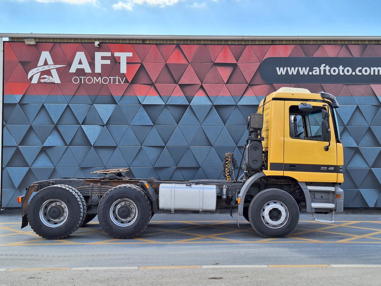 MERCEDES-BENZ ACTROS 3348 - Xe đầu kéo: hình 4 MERCEDES-BENZ ACTROS 3348 - Xe đầu kéo: hình 4