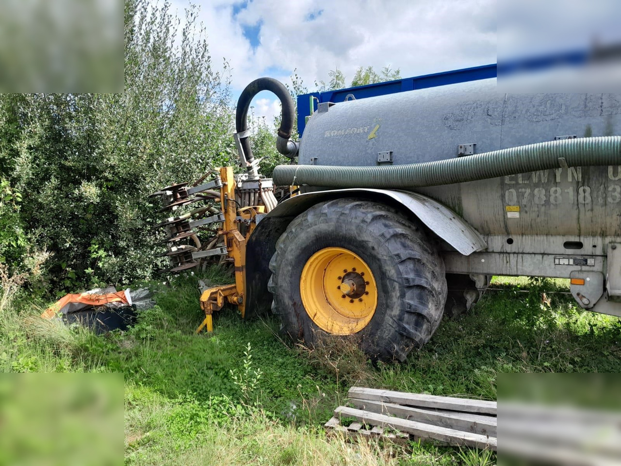 2006 JOSKIN KOMFORT 2 10000S - Máy rải phân dạng lỏng: hình 2 2006 JOSKIN KOMFORT 2 10000S - Máy rải phân dạng lỏng: hình 2