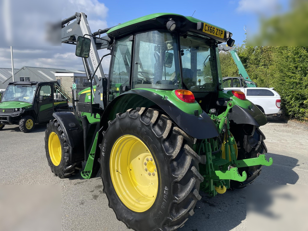 2016 JOHN DEERE 6110MC - Máy cày: hình 2 2016 JOHN DEERE 6110MC - Máy cày: hình 2