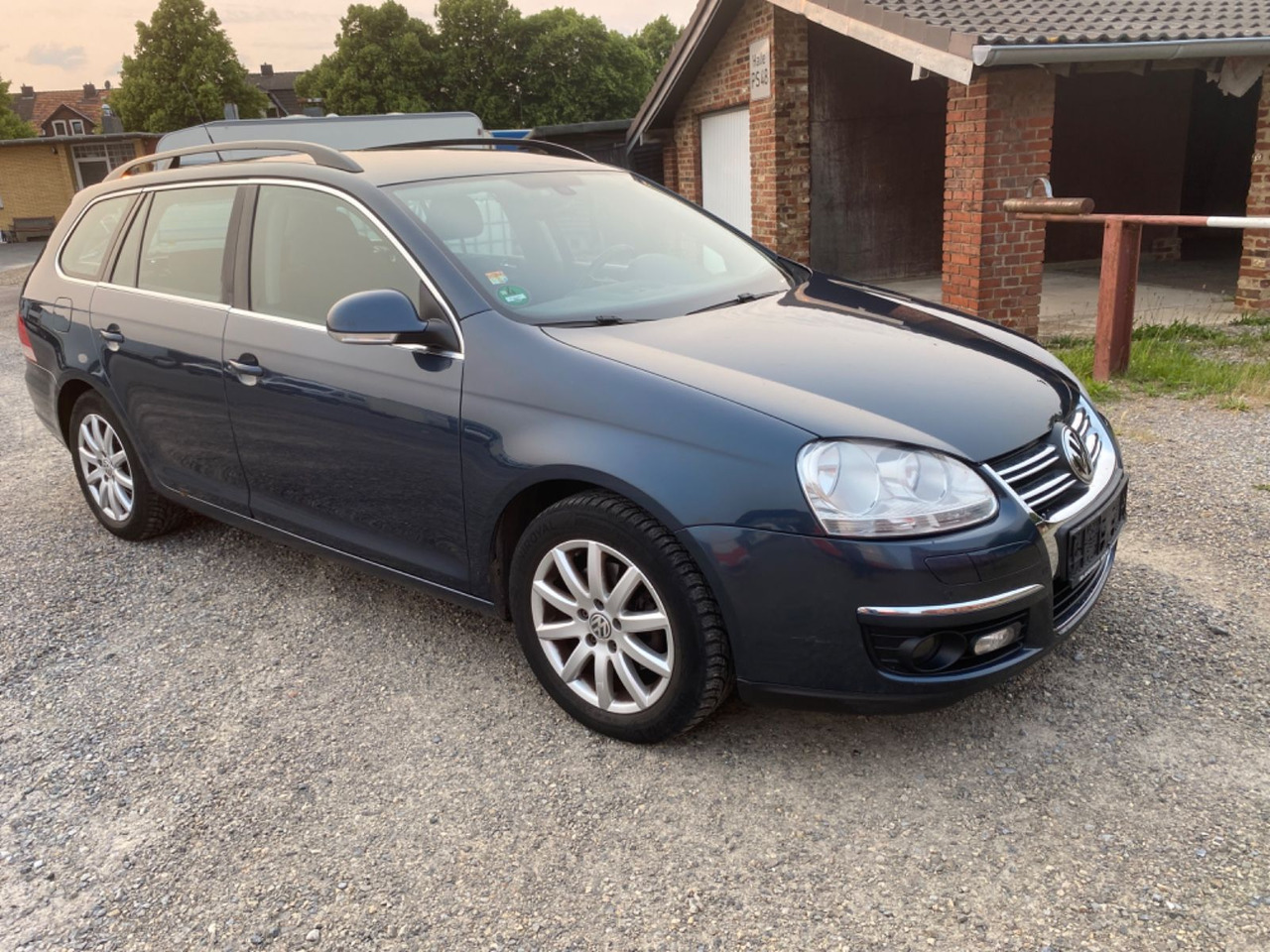 Volkswagen Golf V Variant Comfortline - Xe hơi: hình 2 Volkswagen Golf V Variant Comfortline - Xe hơi: hình 2