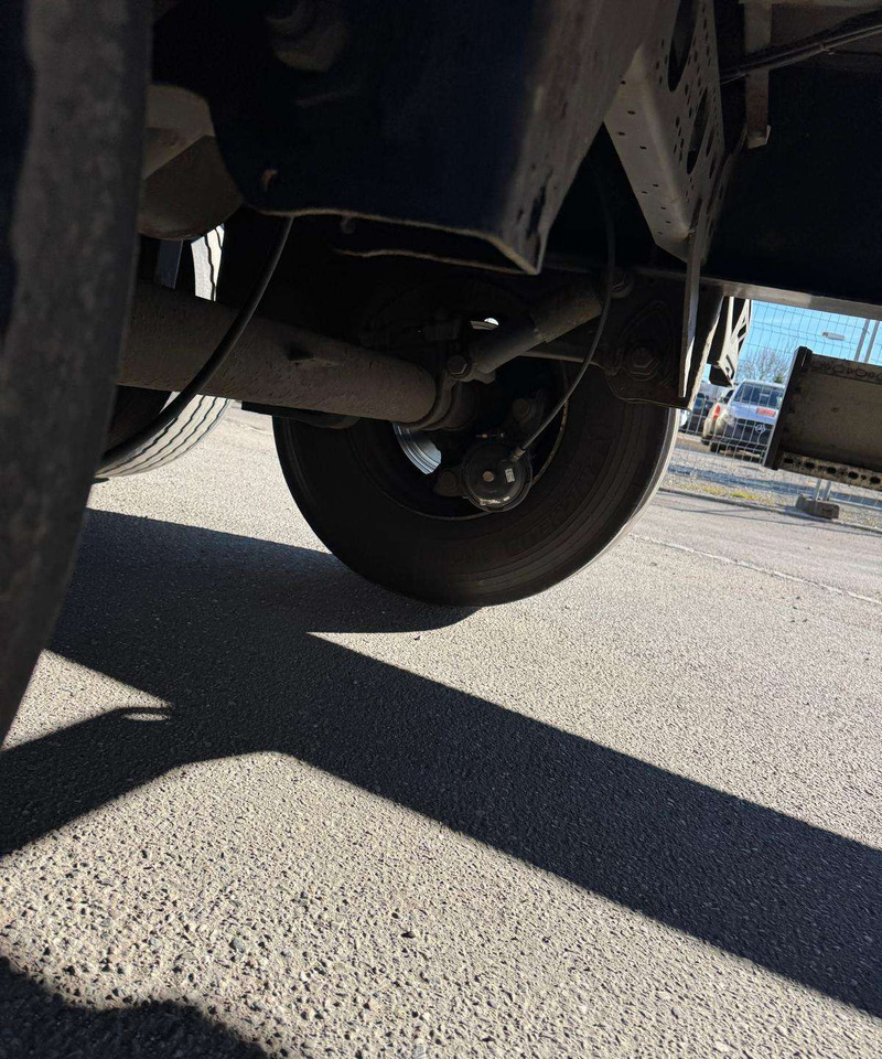 Krone Standart - Sơ mi rơ moóc hộp kín: hình 5 Krone Standart - Sơ mi rơ moóc hộp kín: hình 5