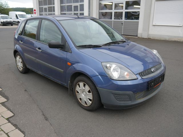 Ford Fiesta 1,3 51 kW Ambiente - Xe hơi: hình 2 Ford Fiesta 1,3 51 kW Ambiente - Xe hơi: hình 2