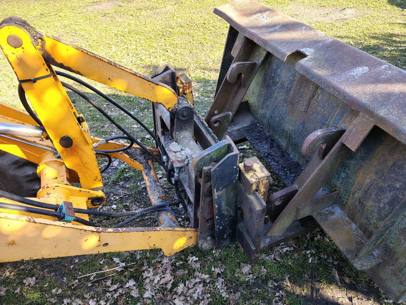 Paus Shovel - Máy xúc lật bánh lốp: hình 5 Paus Shovel - Máy xúc lật bánh lốp: hình 5