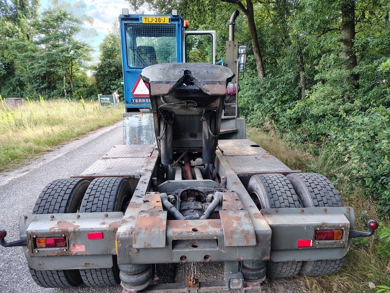 Terberg Yt180 - Máy cày trạm: hình 4 Terberg Yt180 - Máy cày trạm: hình 4