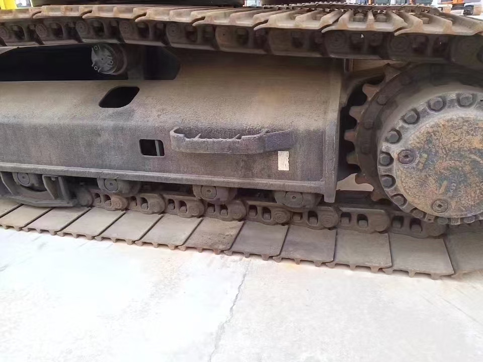CATERPILLAR 325C used excavator low price for sale - Máy xúc bánh xích: hình 4 CATERPILLAR 325C used excavator low price for sale - Máy xúc bánh xích: hình 4