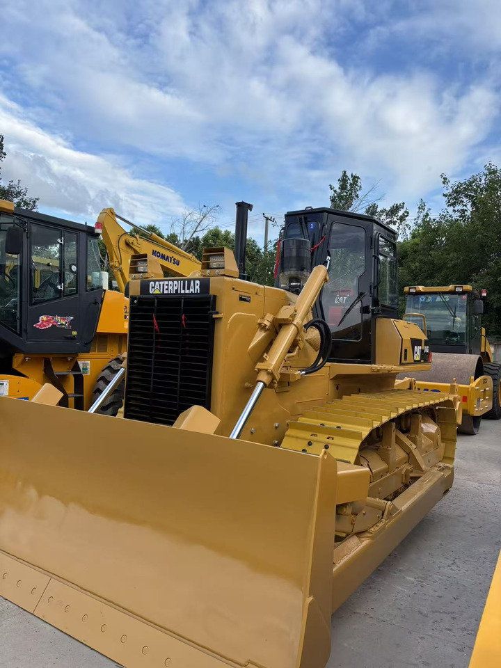 CATERPILLAR D6G caterpillar USA brand Heavy Duty Bulldozer For Mining & Road Construction - Máy ủi: hình 1 CATERPILLAR D6G caterpillar USA brand Heavy Duty Bulldozer For Mining & Road Construction - Máy ủi: hình 1