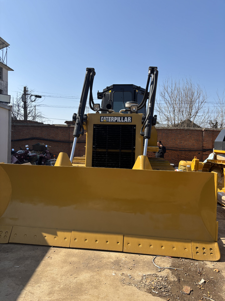CATERPILLAR D7G USED bulldozer good condition ready to work - Máy ủi: hình 2 CATERPILLAR D7G USED bulldozer good condition ready to work - Máy ủi: hình 2
