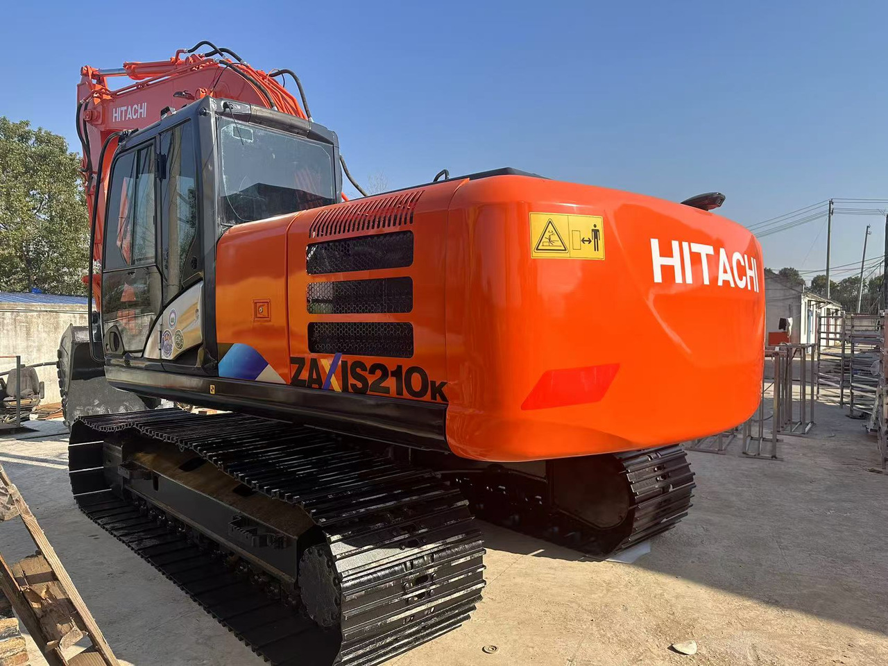 HITACHI ZX210K crawler excavators - Máy xúc bánh xích: hình 1 HITACHI ZX210K crawler excavators - Máy xúc bánh xích: hình 1