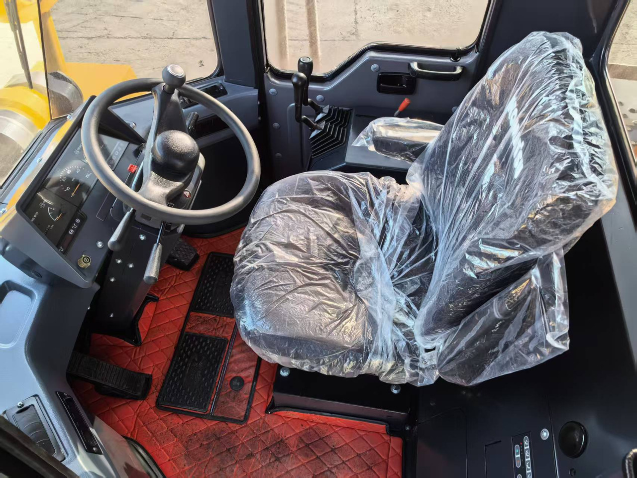 KOMATSU wa470 Low work hours, direct supply from the source, lower price - Máy xúc lật bánh lốp: hình 3 KOMATSU wa470 Low work hours, direct supply from the source, lower price - Máy xúc lật bánh lốp: hình 3