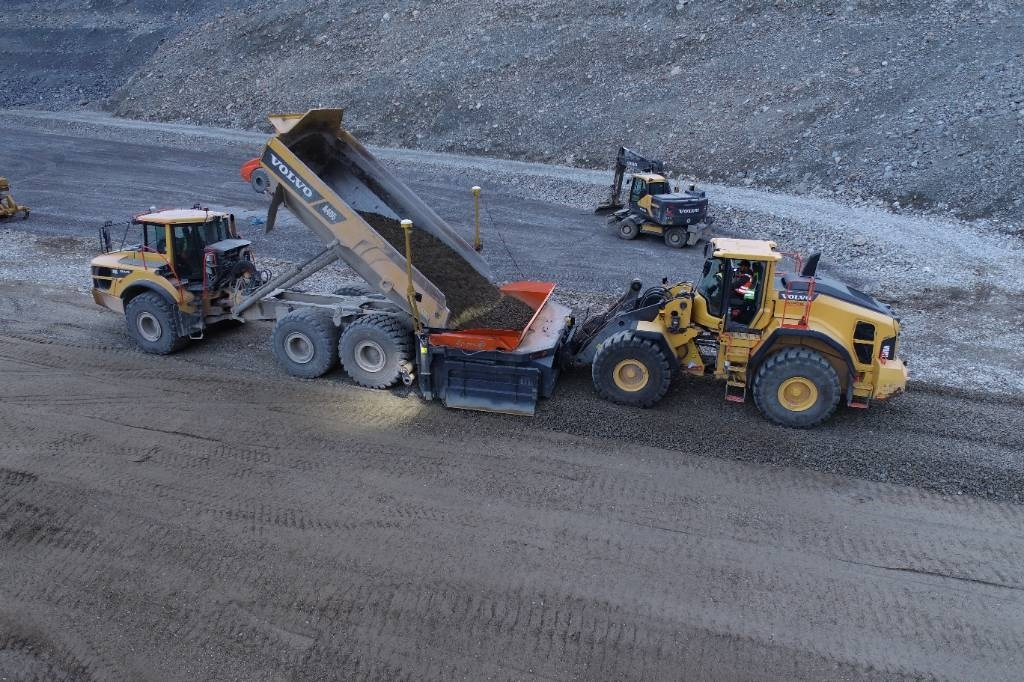 Reptail LM - Máy san: hình 2 Reptail LM - Máy san: hình 2