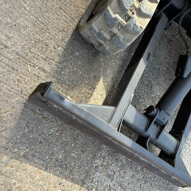 JCB 8026 - Máy xúc mini: hình 5 JCB 8026 - Máy xúc mini: hình 5