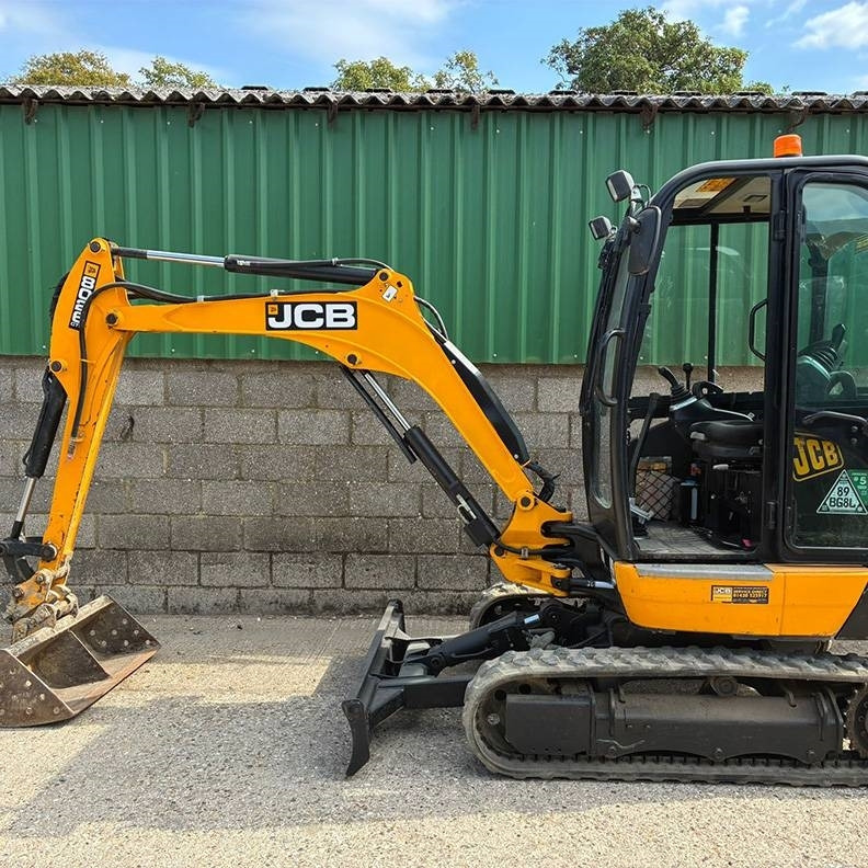 JCB 8026 - Máy xúc mini: hình 2 JCB 8026 - Máy xúc mini: hình 2