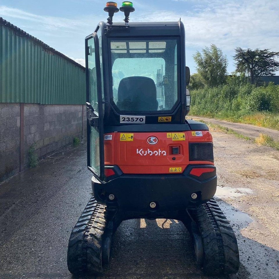 Kubota U 27-4 - Máy xúc mini: hình 4 Kubota U 27-4 - Máy xúc mini: hình 4
