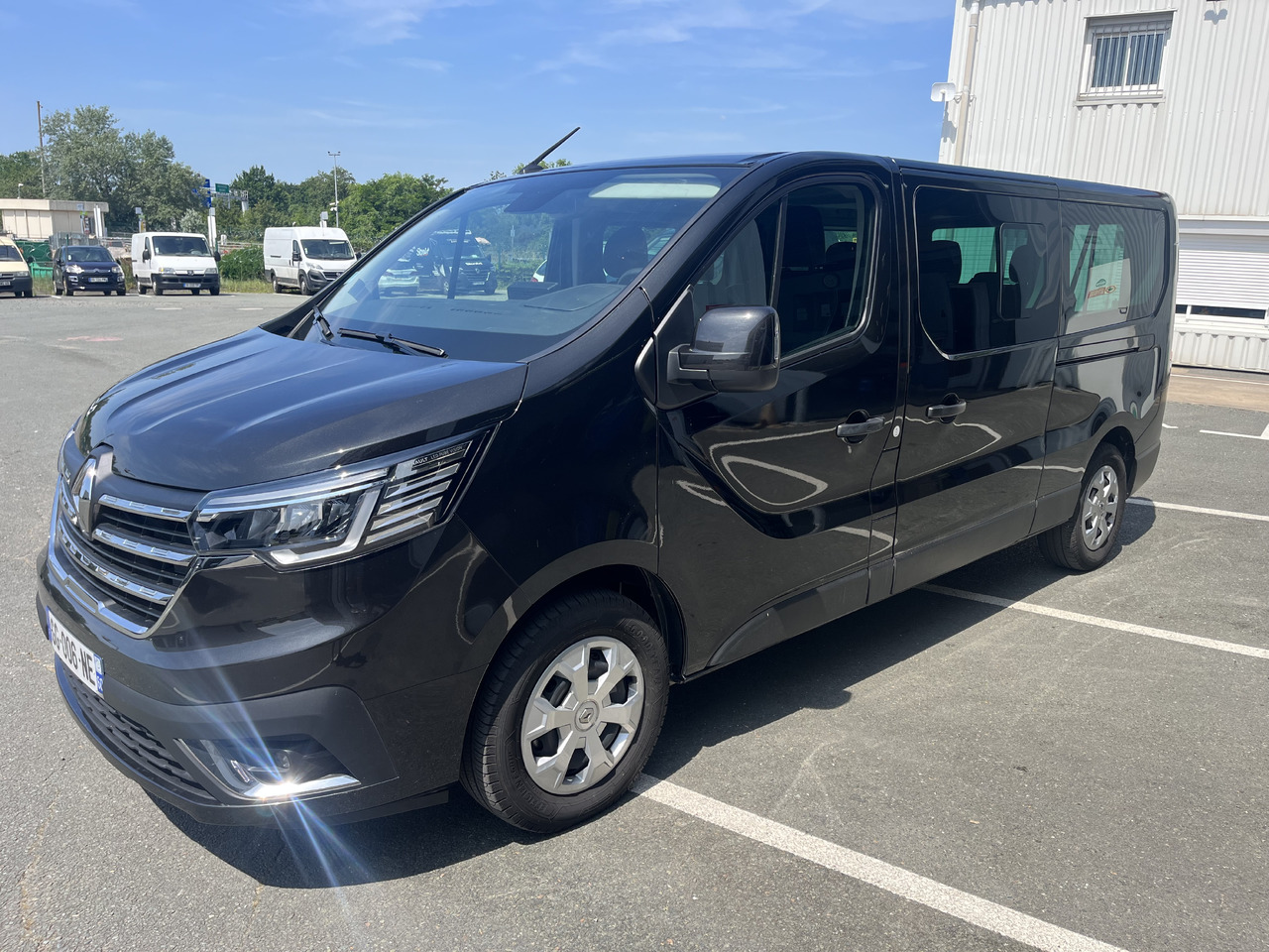 RENAULT TRAFIC 2.0DCI150 L2H1 - Xe bus mini, Xe van chở khách: hình 2 RENAULT TRAFIC 2.0DCI150 L2H1 - Xe bus mini, Xe van chở khách: hình 2