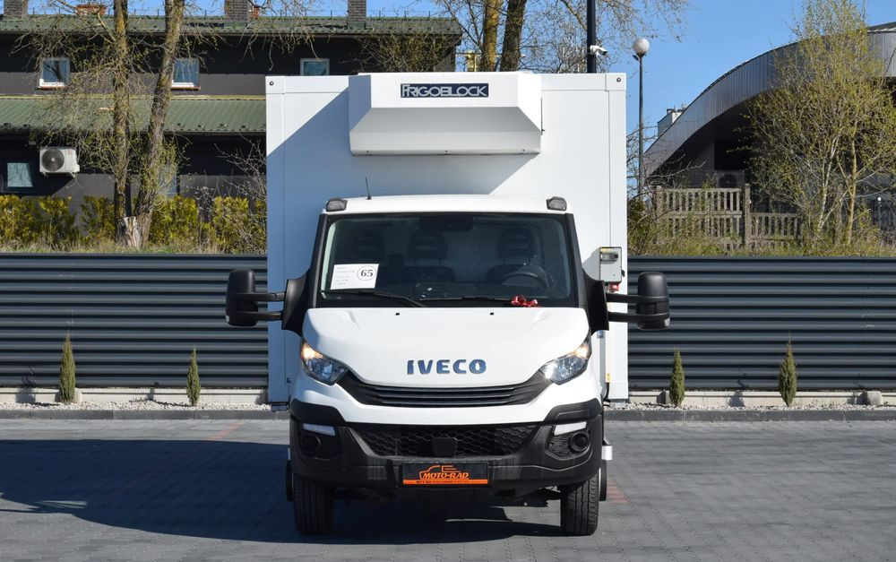 Iveco DAILY 70C18 / 3.0 - 180 KM / AUTOMAT HI-MATIC / 3 OSOBY / CHŁODNIA - MROŹNIA 4,55 M / AGREGAD FRIGOBLOCK / WINDA SORENSEN / KLIMA / TEMPOMAT / KAMERA COFANIA / REGULOWANE ZAWIESZENIE / SERWISOWA - Xe tải đông lạnh: hình 2 Iveco DAILY 70C18 / 3.0 - 180 KM / AUTOMAT HI-MATIC / 3 OSOBY / CHŁODNIA - MROŹNIA 4,55 M / AGREGAD FRIGOBLOCK / WINDA SORENSEN / KLIMA / TEMPOMAT / KAMERA COFANIA / REGULOWANE ZAWIESZENIE / SERWISOWA - Xe tải đông lạnh: hình 2