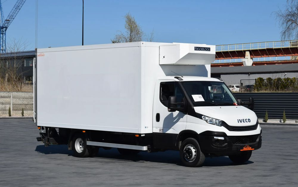 Iveco DAILY 70C18 / 3.0 - 180 KM / AUTOMAT HI-MATIC / 3 OSOBY / CHŁODNIA - MROŹNIA 4,55 M / AGREGAD FRIGOBLOCK / WINDA SORENSEN / KLIMA / TEMPOMAT / KAMERA COFANIA / REGULOWANE ZAWIESZENIE / SERWISOWA - Xe tải đông lạnh: hình 3 Iveco DAILY 70C18 / 3.0 - 180 KM / AUTOMAT HI-MATIC / 3 OSOBY / CHŁODNIA - MROŹNIA 4,55 M / AGREGAD FRIGOBLOCK / WINDA SORENSEN / KLIMA / TEMPOMAT / KAMERA COFANIA / REGULOWANE ZAWIESZENIE / SERWISOWA - Xe tải đông lạnh: hình 3