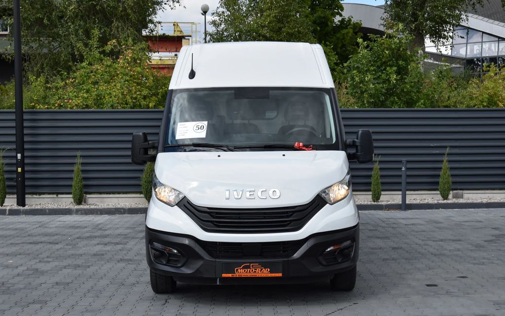 Iveco DAILY MAXI 35S16 / 2.3 - 160 KM / AUTOMAT HI-MATIC / NOWY MODEL / 3 OSOBY / DOSTAWCZE / BLASZAK / KLIMA / 2023 / SERWISOWANY / SPROWADZONY Z NIEMIEC - Xe van chở hàng: hình 2 Iveco DAILY MAXI 35S16 / 2.3 - 160 KM / AUTOMAT HI-MATIC / NOWY MODEL / 3 OSOBY / DOSTAWCZE / BLASZAK / KLIMA / 2023 / SERWISOWANY / SPROWADZONY Z NIEMIEC - Xe van chở hàng: hình 2