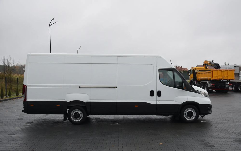 Iveco DAILY MAXI 35S16 / 2.3 - 160 KM / NOWY MODEL / 3 OSOBY / DOSTAWCZE / BLASZAK / KLIMA / CZUJNIKI COFANIA / TRYB CITY-ECO / 2023 / SERWISOWANY / SPROWADZONY Z NIEMIEC - Xe van chở hàng: hình 4 Iveco DAILY MAXI 35S16 / 2.3 - 160 KM / NOWY MODEL / 3 OSOBY / DOSTAWCZE / BLASZAK / KLIMA / CZUJNIKI COFANIA / TRYB CITY-ECO / 2023 / SERWISOWANY / SPROWADZONY Z NIEMIEC - Xe van chở hàng: hình 4