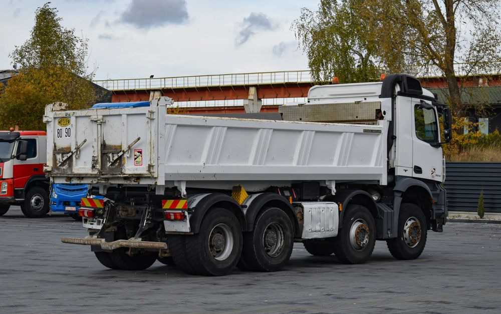 Mercedes-Benz AROCS 3243 / 8x4 / EURO 6 / WYWROTKA / MELLER KIPPER / HYDROBURTA / AUTOMAT / SERWISOWANY / SPROWADZONY - Xe ben: hình 5 Mercedes-Benz AROCS 3243 / 8x4 / EURO 6 / WYWROTKA / MELLER KIPPER / HYDROBURTA / AUTOMAT / SERWISOWANY / SPROWADZONY - Xe ben: hình 5