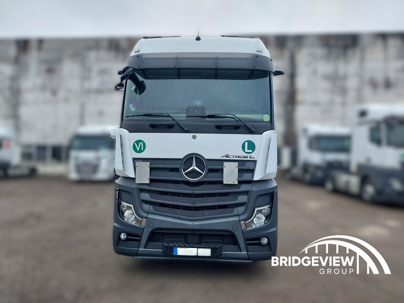 Mercedes-Benz Actros 1845 - Xe đầu kéo: hình 4 Mercedes-Benz Actros 1845 - Xe đầu kéo: hình 4