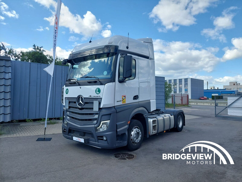 Mercedes-Benz Actros 1845 - Xe đầu kéo: hình 1 Mercedes-Benz Actros 1845 - Xe đầu kéo: hình 1