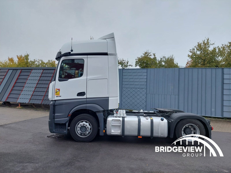 Mercedes-Benz Actros 1845 SMART2 - Xe đầu kéo: hình 4 Mercedes-Benz Actros 1845 SMART2 - Xe đầu kéo: hình 4