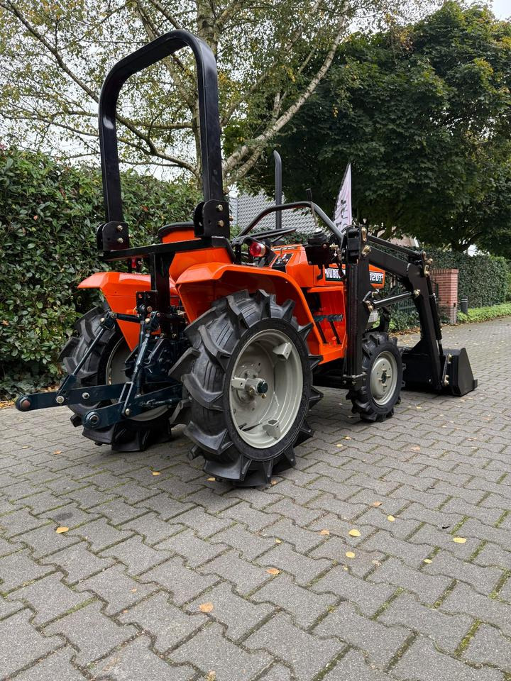 Kleintraktor Kubota B1502DT mit Frontlader ab 125 € pro Monat. - Máy cày mini: hình 5 Kleintraktor Kubota B1502DT mit Frontlader ab 125 € pro Monat. - Máy cày mini: hình 5