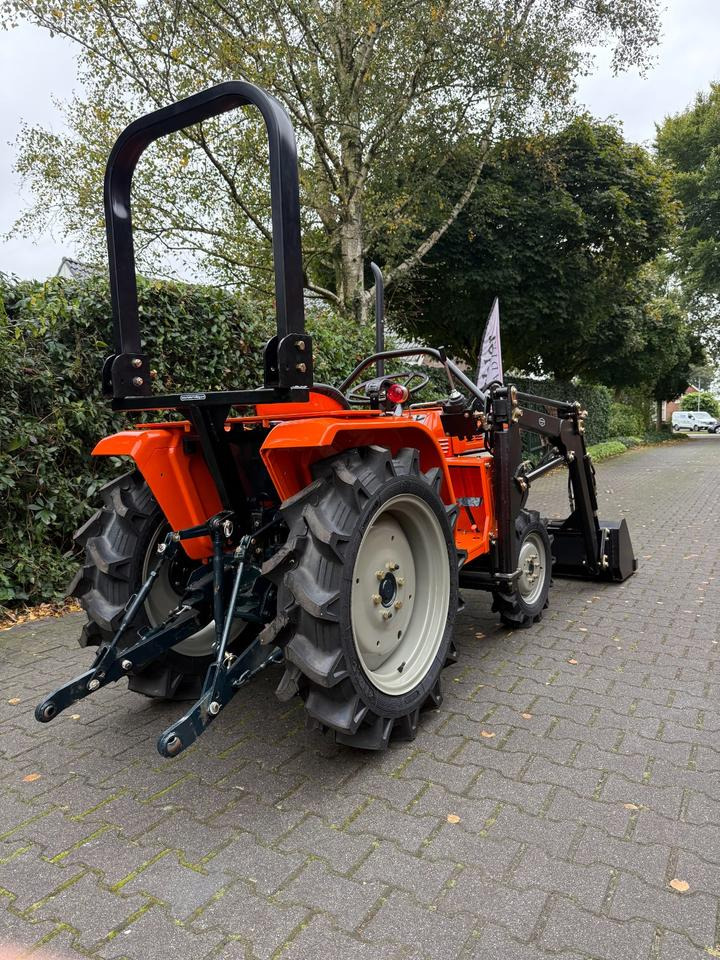 Kleintraktor Kubota B1600 mit Frontlader ab 125 € pro Monat. - Máy cày mini: hình 4 Kleintraktor Kubota B1600 mit Frontlader ab 125 € pro Monat. - Máy cày mini: hình 4