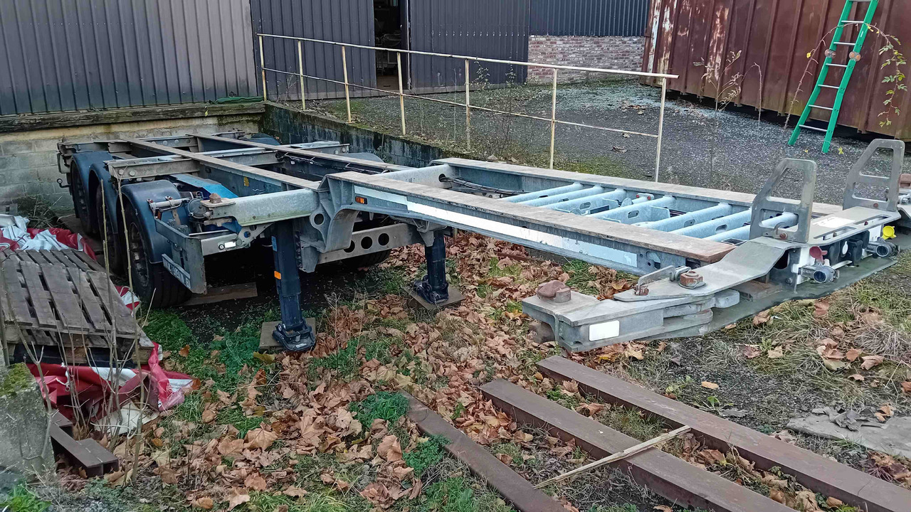 SCHMITZ CARGOBULL châssis porte-conteneur semi-remorque Os - type SGF*3 - adaptable pour conteneur 20' et 40' - Xe chở container/ Sơ mi rơ moóc hoán đổi thân: hình 1 SCHMITZ CARGOBULL châssis porte-conteneur semi-remorque Os - type SGF*3 - adaptable pour conteneur 20' et 40' - Xe chở container/ Sơ mi rơ moóc hoán đổi thân: hình 1