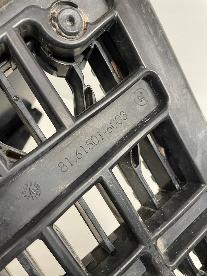 DOLNY STOPIEŃ STOPNICA MAN TG3 TGX TGS 3 81615016003 - Bậc bước cho Xe tải: hình 4 DOLNY STOPIEŃ STOPNICA MAN TG3 TGX TGS 3 81615016003 - Bậc bước cho Xe tải: hình 4