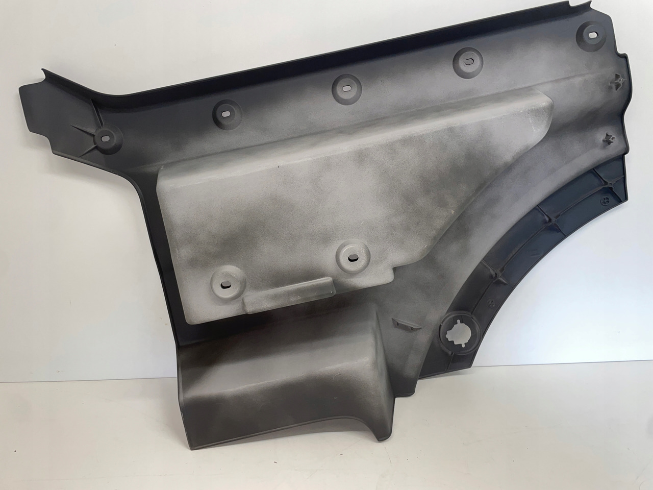 GÓRNA STOPNICA STOPIEŃ MAN TGX TGX3 TG3 81615200082 - Bậc bước cho Xe tải: hình 4 GÓRNA STOPNICA STOPIEŃ MAN TGX TGX3 TG3 81615200082 - Bậc bước cho Xe tải: hình 4