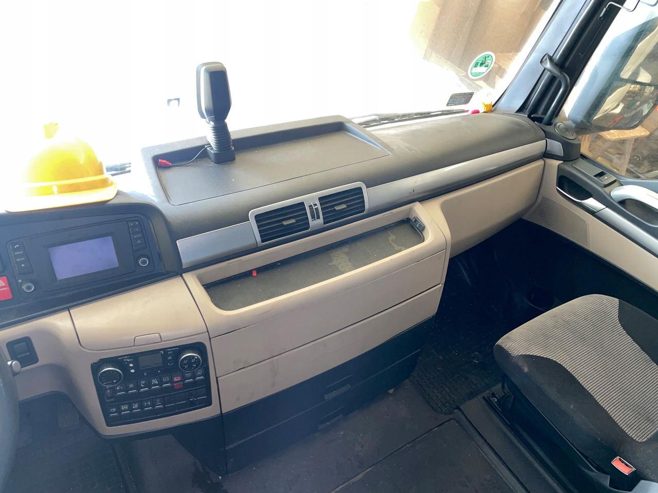 KOMPLETNA KABINA MAN TGX XXL EURO 6 LIFT - Cabin cho Xe tải: hình 2 KOMPLETNA KABINA MAN TGX XXL EURO 6 LIFT - Cabin cho Xe tải: hình 2