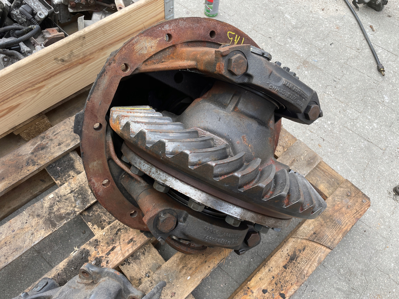 MAN TGX TGS TGA WKŁAD DYFERENCJAŁ MOSTU DYFER 38:15, 81350106301 - Trục sau cho Xe tải: hình 2 MAN TGX TGS TGA WKŁAD DYFERENCJAŁ MOSTU DYFER 38:15, 81350106301 - Trục sau cho Xe tải: hình 2