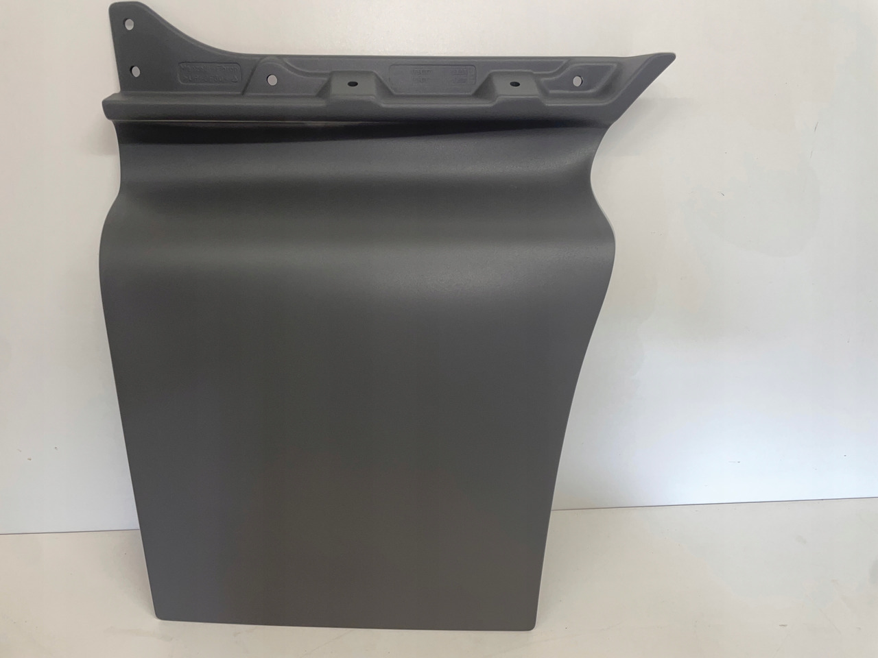 PRZEDŁUŻENIE DRZWI MAN TGS TGA 81626100021 - Cửa và phụ tùng cho Xe tải: hình 1 PRZEDŁUŻENIE DRZWI MAN TGS TGA 81626100021 - Cửa và phụ tùng cho Xe tải: hình 1