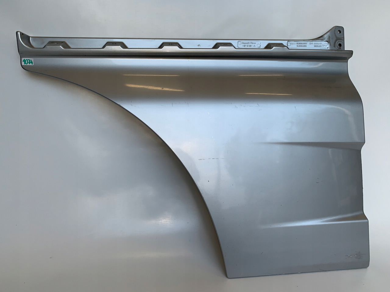 PRZEDŁUŻENIE DRZWI OSŁONA MAN TGA TGX KOLOR SREBRN - Thân xe và ngoại thất cho Xe tải: hình 1 PRZEDŁUŻENIE DRZWI OSŁONA MAN TGA TGX KOLOR SREBRN - Thân xe và ngoại thất cho Xe tải: hình 1