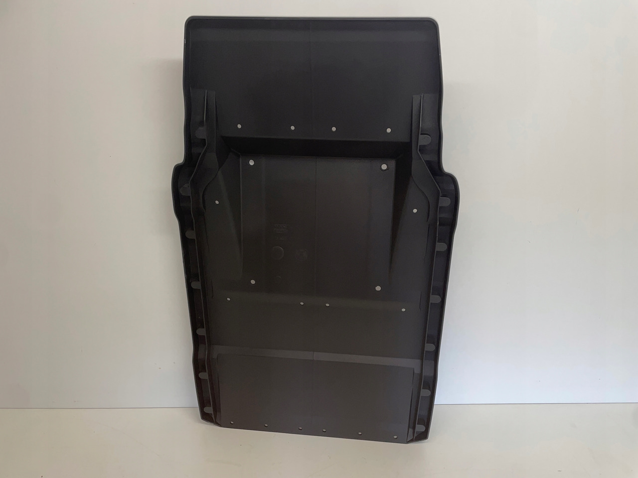 PRZEDNI BŁOTNIK MAN TGA TGX E6 81612100462 - Thân xe và ngoại thất cho Xe tải: hình 4 PRZEDNI BŁOTNIK MAN TGA TGX E6 81612100462 - Thân xe và ngoại thất cho Xe tải: hình 4