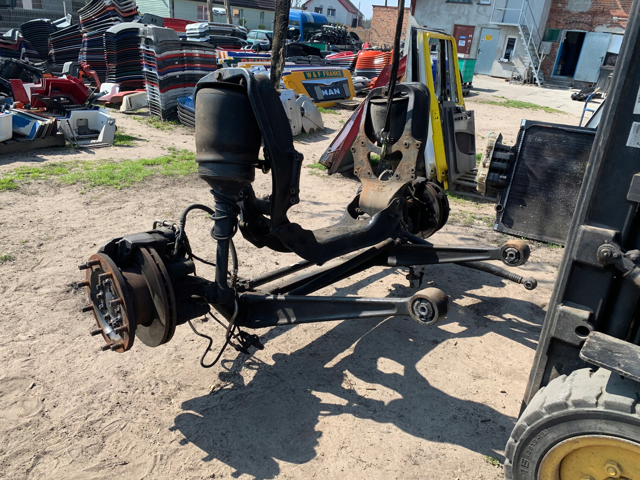 PRZEDNIA OŚ MAN TGX TGS TGA LOWDECK LOW DECK KMPL - Trục trước cho Xe tải: hình 4 PRZEDNIA OŚ MAN TGX TGS TGA LOWDECK LOW DECK KMPL - Trục trước cho Xe tải: hình 4