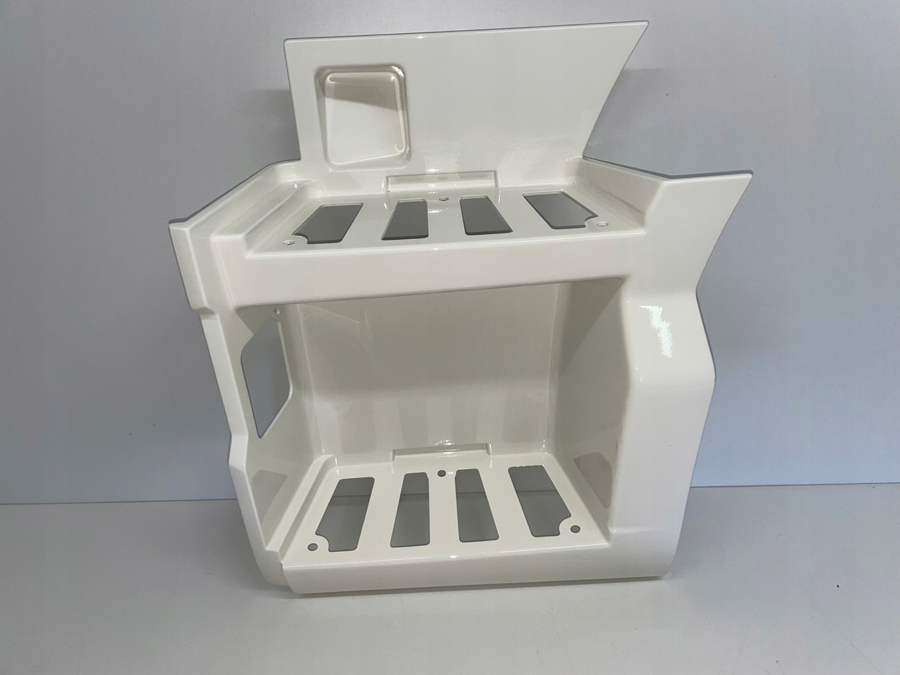 STOPIEŃ STOPNICA MAN TGX 3 TG3 - Bậc bước cho Xe tải: hình 1 STOPIEŃ STOPNICA MAN TGX 3 TG3 - Bậc bước cho Xe tải: hình 1