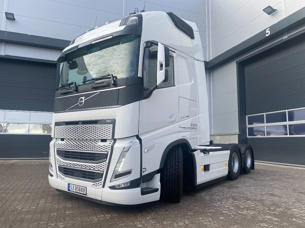 Volvo FH 540 - Xe đầu kéo: hình 3 Volvo FH 540 - Xe đầu kéo: hình 3