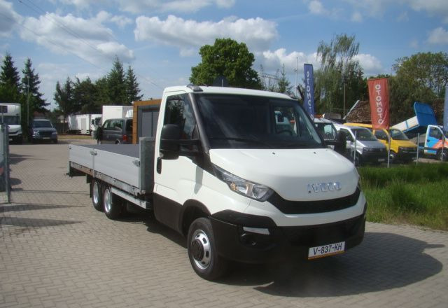 Iveco DAILY 40 C 17 3.0TDI CLIXSTAR PRAWOJAZDY E DO B 3400KGŁADOWNOŚCI - Xe tải nhỏ phẳng: hình 4 Iveco DAILY 40 C 17 3.0TDI CLIXSTAR PRAWOJAZDY E DO B 3400KGŁADOWNOŚCI - Xe tải nhỏ phẳng: hình 4