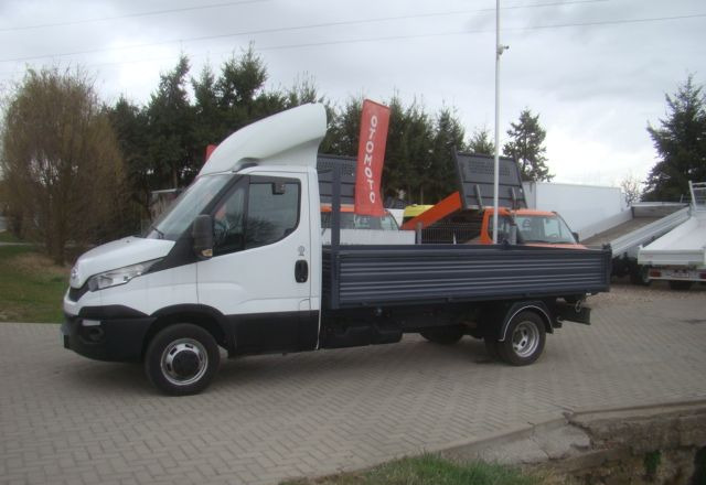 Iveco DAILY 50 C 17 3.0TDI 3-STONNA WYWROYKA - Xe ben nhỏ: hình 3 Iveco DAILY 50 C 17 3.0TDI 3-STONNA WYWROYKA - Xe ben nhỏ: hình 3